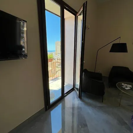 Experience View Gasthuis Agrigento
